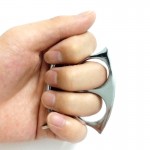 2-Finger Metal Fist Keychain 